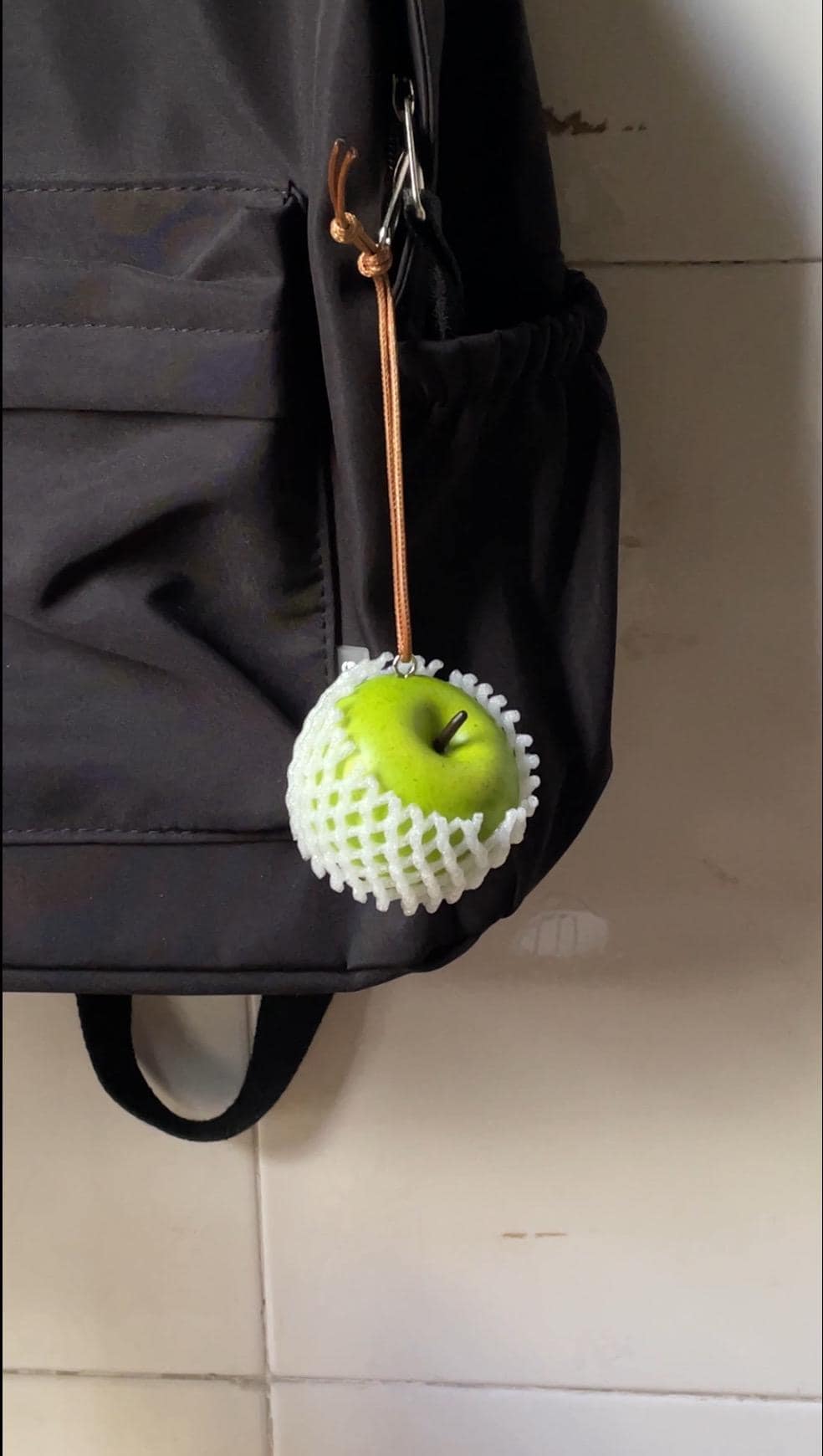 Realistic Green Apple Keychains, Fruit Bag Charms, Fun Gift for Her,Teachers,Friends-Unique Eco