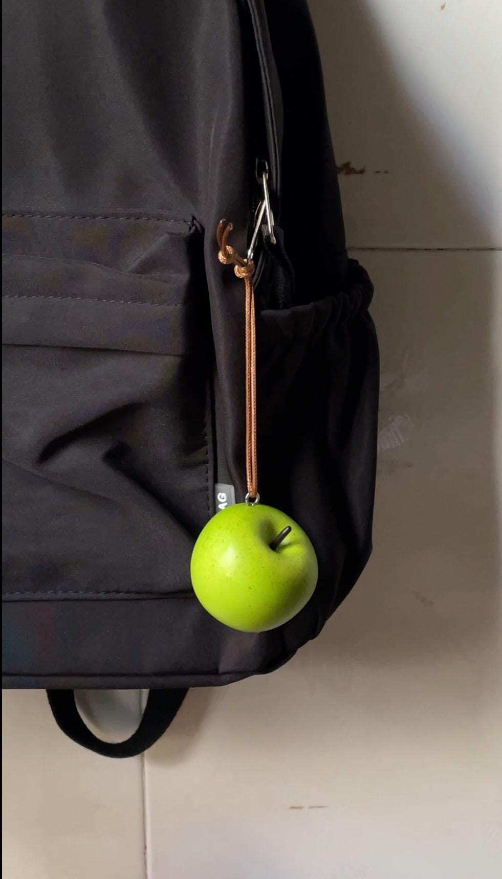 Realistic Green Apple Keychains, Fruit Bag Charms, Fun Gift for Her,Teachers,Friends-Unique Eco